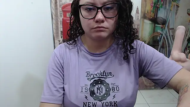 Snapshot of greeneyes_nurse chatting on October 30, 2025, 9:59 pm greeneyes nurse online show from October 30, 2025, 9:59 pm