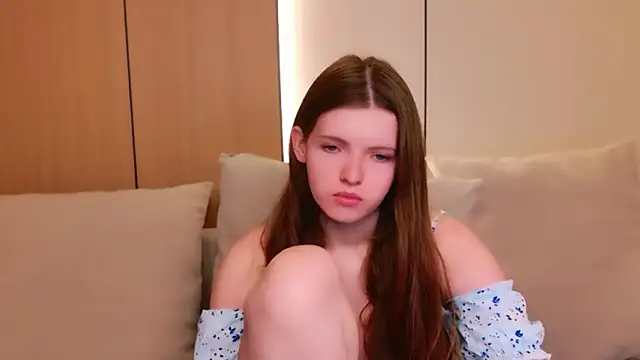 Gaby Essen online show from March 13, 2026, 8:37 pm