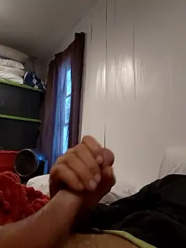 Hungwell1515 online show from January 15, 2026, 2:43 pm