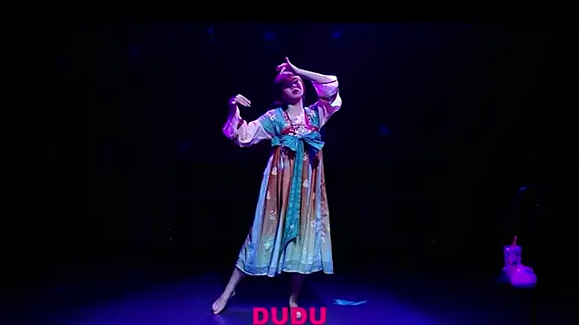 yznt-dudu online show from October 4, 2025, 12:25 pm