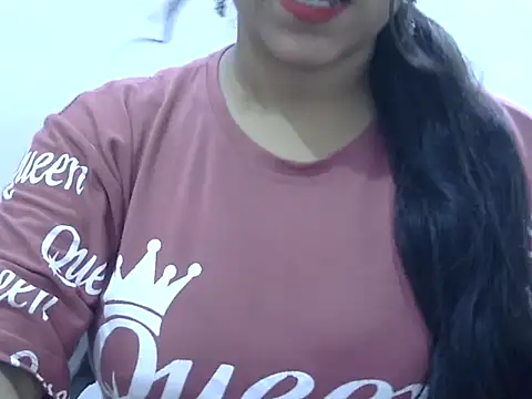 Snapshot of LIYO_ chatting on July 20, 2026, 6:49 am LIYO online show from July 20, 2026, 6:49 am