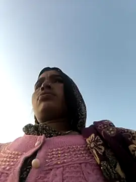 Snapshot of Hot_raaani chatting on January 6, 2026, 11:14 am Hot raaani online show from January 6, 2026, 11:14 am