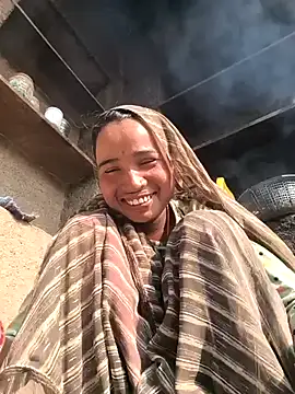 Snapshot of Hot_raaani chatting on January 14, 2026, 4:40 am Hot raaani online show from January 14, 2026, 4:40 am