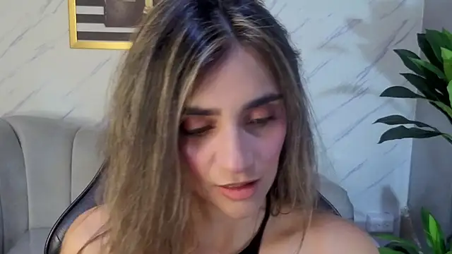 agatha brooks t online show from April 1, 2026, 12:39 pm