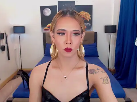 PreciousAmore online show from September 18, 2025, 2:13 am