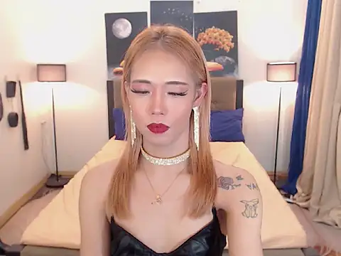 PreciousAmore online show from October 14, 2025, 11:00 am