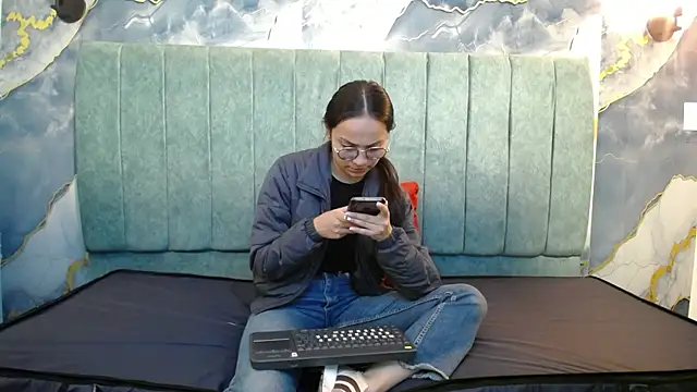 katalina07 1 online show from April 13, 2026, 3:28 pm