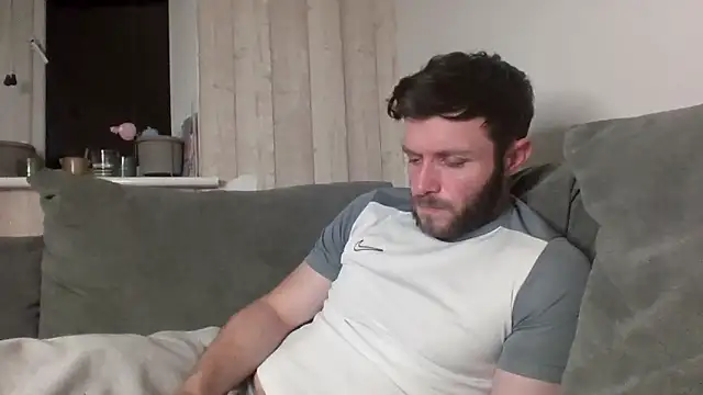 MasterJakeJohns online show from April 22, 2026, 8:43 pm