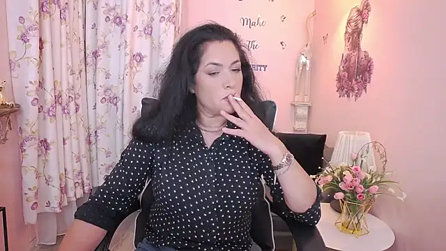Snapshot of MyLovOne chatting on May 26, 2026, 12:12 pm MyLovOne online show from May 26, 2026, 12:12 pm