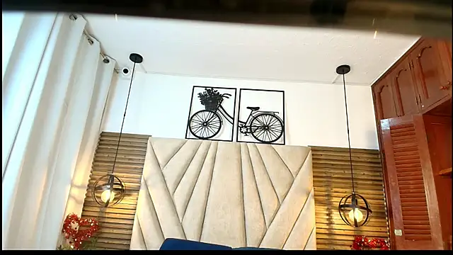 Cinthiabaker online show from October 6, 2025, 11:29 am