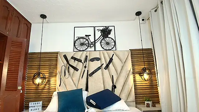 Cinthiabaker online show from November 21, 2025, 11:31 am