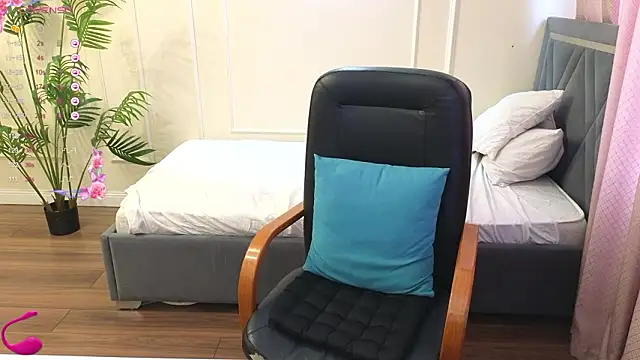 Kuro Ren online show from March 7, 2026, 4:20 am