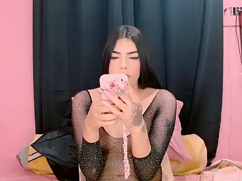  crystal23  online show from October 11, 2025, 4:44 am