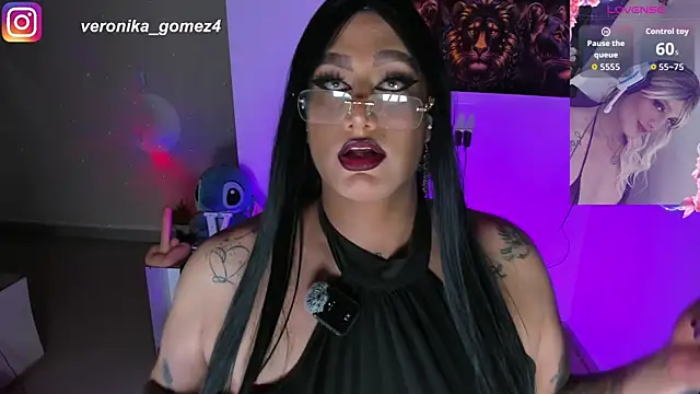 Sweetveronik 44 online show from April 11, 2026, 6:07 am