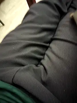 Snapshot of Yourslovingdick chatting on September 18, 2025, 10:12 pm Yourslovingdick online show from September 18, 2025, 10:12 pm