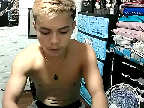 Pinoy slutcummer69 online show from November 14, 2025, 9:41 am