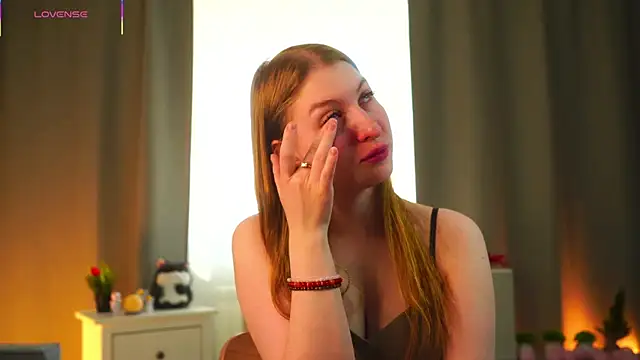 LorettaGladman online show from April 1, 2026, 4:24 am