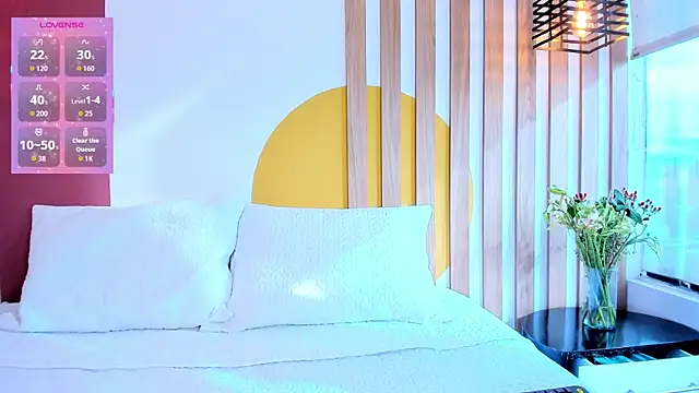 SashaGreyy  online show from October 28, 2025, 8:44 pm