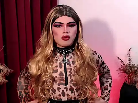 Snapshot of ShaneX01 chatting on April 12, 2026, 12:21 pm ShaneX01 online show from April 12, 2026, 12:21 pm