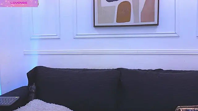 Daisy Price online show from February 10, 2026, 10:41 am