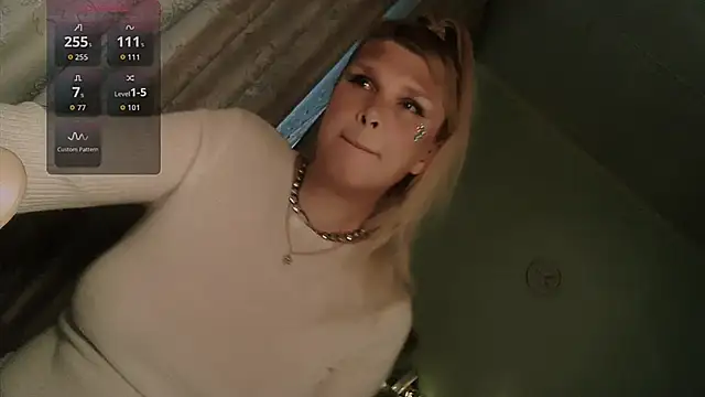 Snapshot of TsPostophere chatting on December 23, 2025, 10:24 am TsPostophere online show from December 23, 2025, 10:24 am