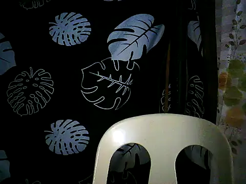 yuana25 online show from September 30, 2025, 6:07 am