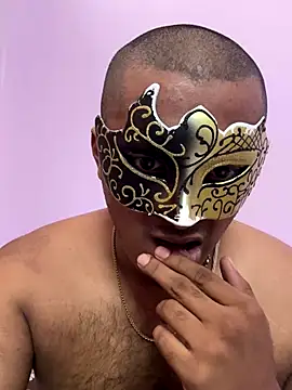 VVcouple online show from November 24, 2025, 7:08 am