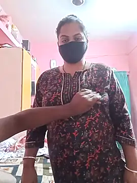 biggbobbsgirl online show from October 2, 2025, 6:04 pm