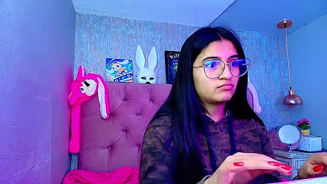 laurenelove online show from December 5, 2025, 3:37 am