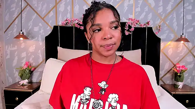 Snapshot of LisaMendez chatting on May 2, 2026, 3:55 am LisaMendez online show from May 2, 2026, 3:55 am