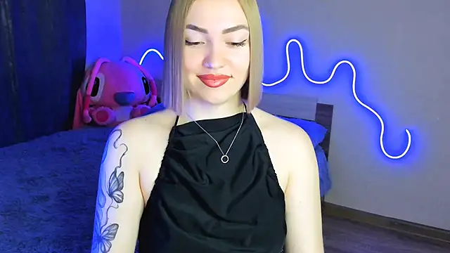 LaraKrein lk online show from October 13, 2025, 1:33 pm