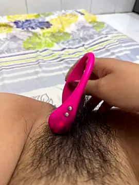 Snapshot of sharon-Hanna chatting on September 17, 2025, 10:44 pm sharon-Hanna online show from September 17, 2025, 10:44 pm