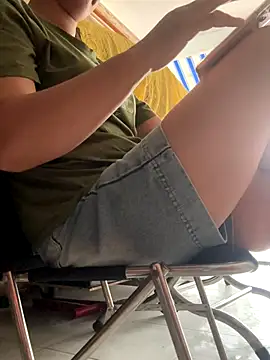 Snapshot of sharon-Hanna chatting on November 12, 2025, 2:12 am sharon-Hanna online show from November 12, 2025, 2:12 am