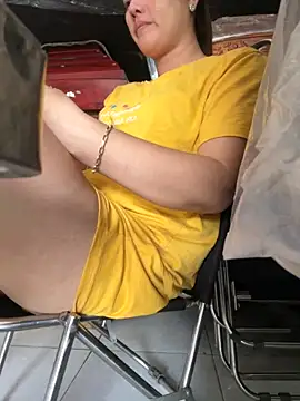 Snapshot of sharon-Hanna chatting on November 17, 2025, 3:34 am sharon-Hanna online show from November 17, 2025, 3:34 am