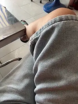 Snapshot of sharon-Hanna chatting on November 21, 2025, 1:04 am sharon-Hanna online show from November 21, 2025, 1:04 am