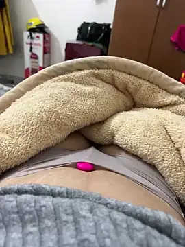 Snapshot of sharon-Hanna chatting on February 10, 2026, 2:21 pm sharon-Hanna online show from February 10, 2026, 2:21 pm