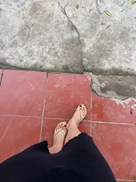 Snapshot of sharon-Hanna chatting on February 13, 2026, 2:51 am sharon-Hanna online show from February 13, 2026, 2:51 am