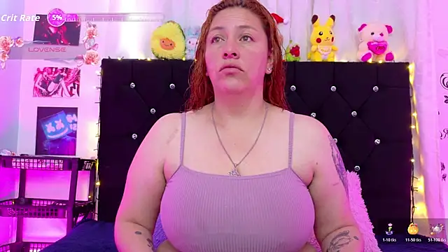 Snapshot of queen_marifer chatting on November 8, 2025, 12:05 pm queen marifer online show from November 8, 2025, 12:05 pm