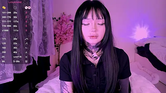 Snapshot of Lein_Bone chatting on February 16, 2026, 12:07 am Lein Bone online show from February 16, 2026, 12:07 am