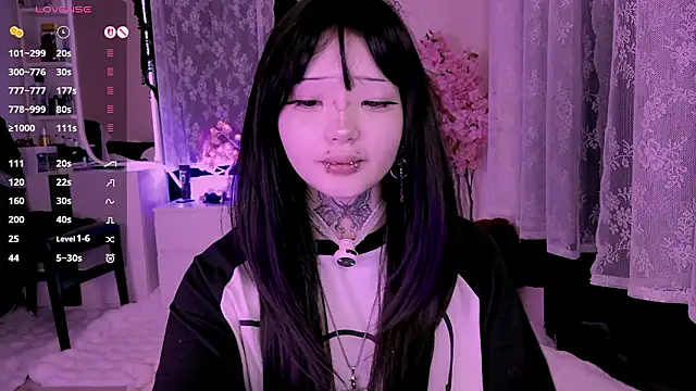 Snapshot of Lein_Bone chatting on March 19, 2026, 12:03 am Lein Bone online show from March 19, 2026, 12:03 am