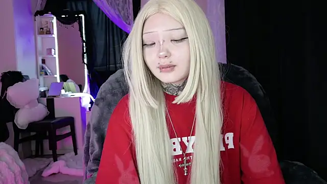Lein Bone online show from May 15, 2026, 12:17 am