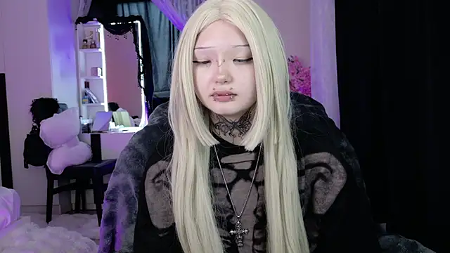 Lein Bone online show from May 15, 2026, 11:56 pm