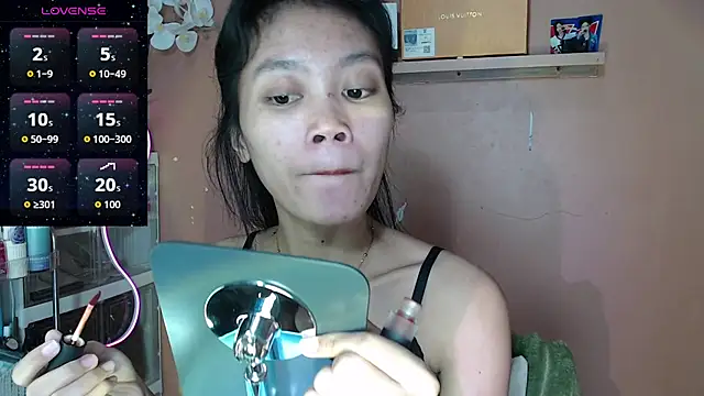 skinny gracie online show from March 15, 2026, 1:50 pm