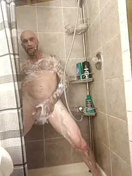 Snapshot of ShawnandDani7074 chatting on March 4, 2026, 7:53 pm ShawnandDani7074 online show from March 4, 2026, 7:53 pm