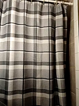 Snapshot of ShawnandDani7074 chatting on March 18, 2026, 4:21 pm ShawnandDani7074 online show from March 18, 2026, 4:21 pm