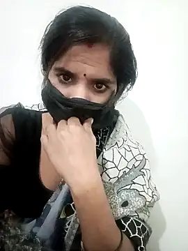 Snapshot of JUHI999 chatting on January 12, 2026, 4:56 pm JUHI999 online show from January 12, 2026, 4:56 pm