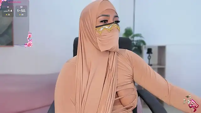 yasmin elite online show from November 10, 2025, 9:08 am