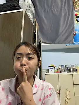 Minee1202 online show from April 2, 2026, 2:31 am