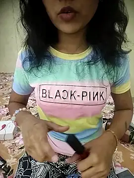 Snaya-baby online show from November 28, 2025, 3:04 pm