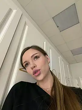 Snapshot of MarilynNova chatting on January 17, 2026, 4:17 am MarilynNova online show from January 17, 2026, 4:17 am